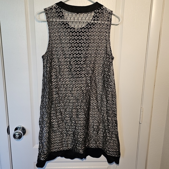 Cynthia Steffe Black and Gold Sleeveless Sheer Mini Dress size 14 - Picture 4 of 6